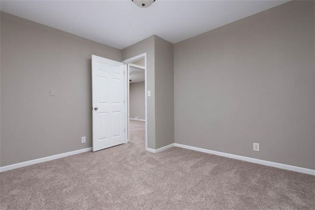 903 S Jefferson Street, Kearney, MO 64060