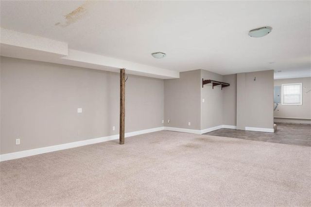 903 S Jefferson Street, Kearney, MO 64060