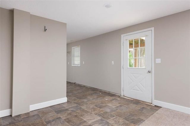 903 S Jefferson Street, Kearney, MO 64060