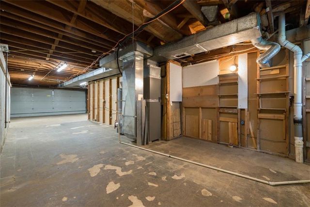 903 S Jefferson Street, Kearney, MO 64060