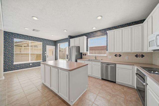 5718 Pebble Bank Lane, Houston, TX 77041