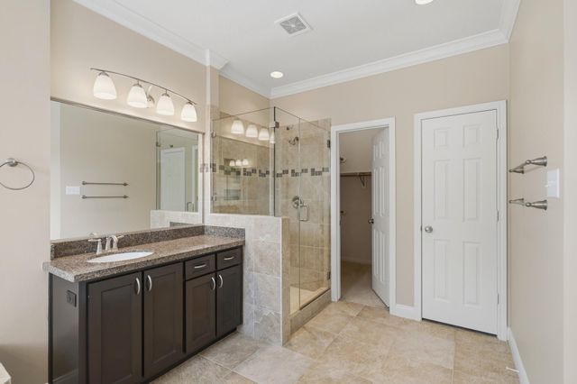 5718 Pebble Bank Lane, Houston, TX 77041