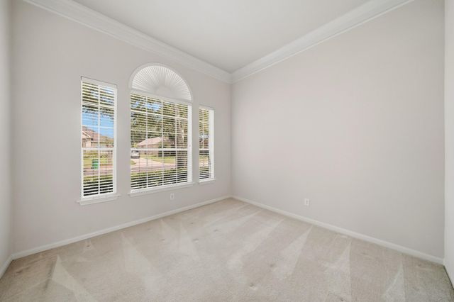 5718 Pebble Bank Lane, Houston, TX 77041