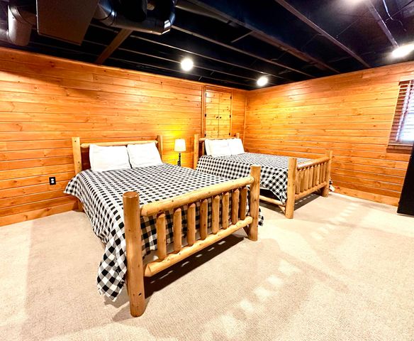 4138 West Hill Road S, Jamaica, VT 05343