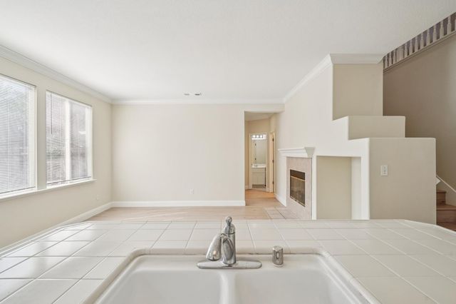 4902 Alterra Way, Sacramento, CA 95835