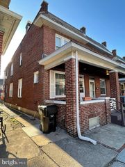 2734 REEL ST, Harrisburg, PA 17110