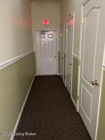 9502 Magnolia Ridge Dr 103, Louisville, KY 40291