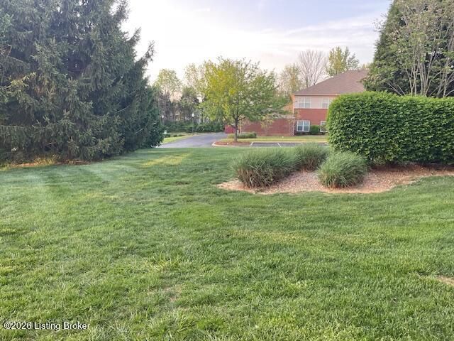 9502 Magnolia Ridge Dr 103, Louisville, KY 40291