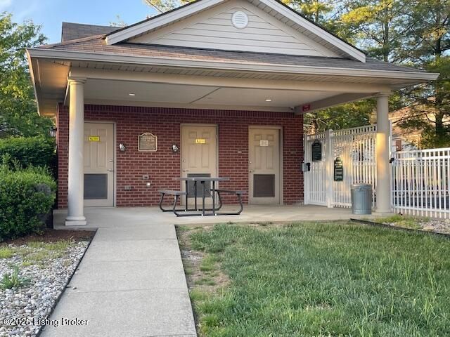 9502 Magnolia Ridge Dr 103, Louisville, KY 40291