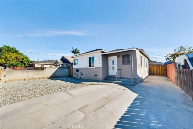 1520 E Sandison Street, Wilmington, CA 90744