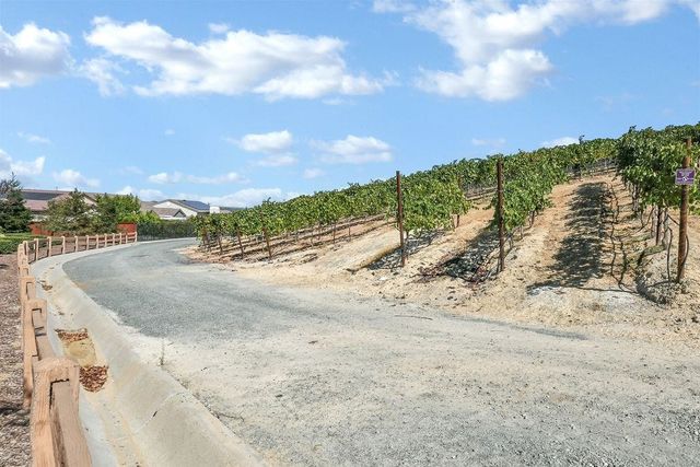 1765 Merlot Cir, Brentwood, CA 94513