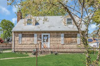 1767 Bushwick Avenue, Merrick, NY 11566