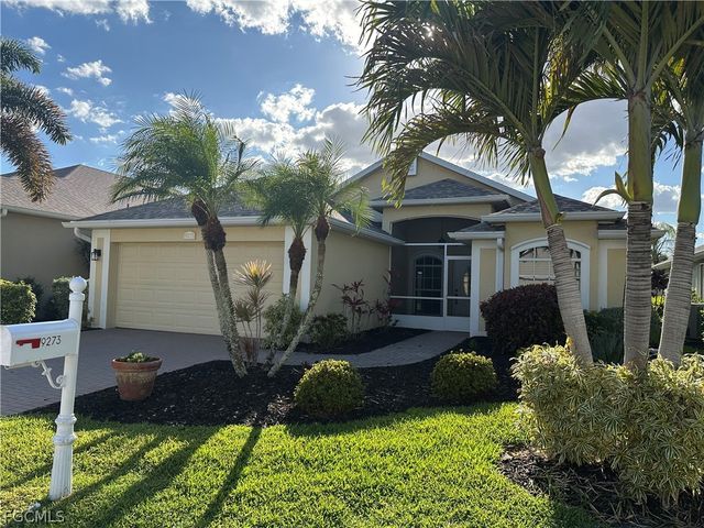 9273 Palm Island CIR, North Fort Myers, FL 33903