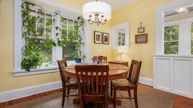 117 S Plum Street, Granville, OH 43023