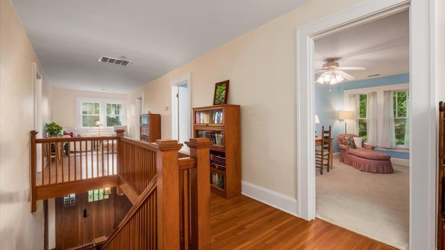 117 S Plum Street, Granville, OH 43023