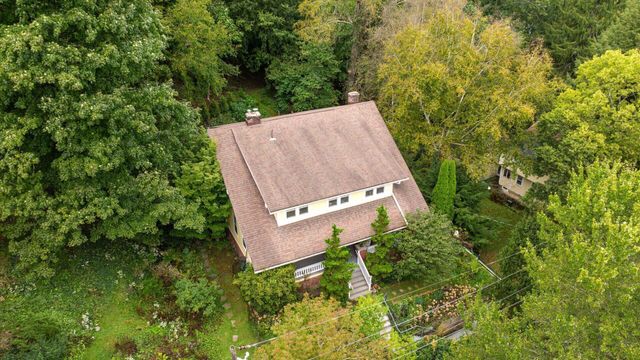 117 S Plum Street, Granville, OH 43023