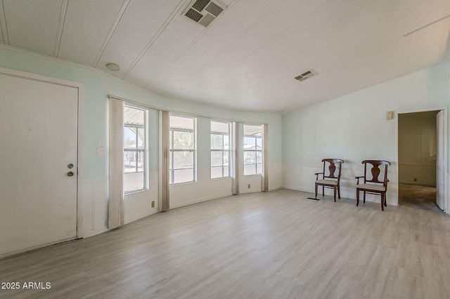 834 S MERIDIAN Road 118, Apache Junction, AZ 85120