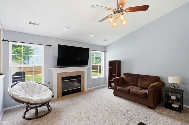 1004 Matterhorn Drive, Lebanon, IN 46052
