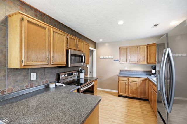 1004 Matterhorn Drive, Lebanon, IN 46052