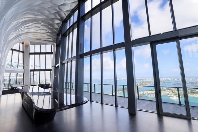 1000 Biscayne Blvd 3201, Miami, FL 33132