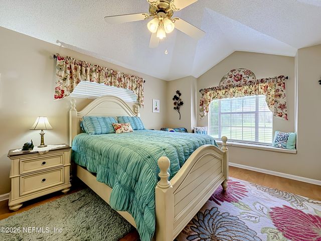 9243 DALE VIEW Lane W, Jacksonville, FL 32225