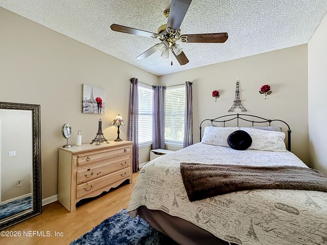 9243 DALE VIEW Lane W, Jacksonville, FL 32225