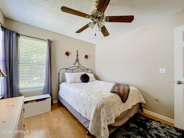 9243 DALE VIEW Lane W, Jacksonville, FL 32225