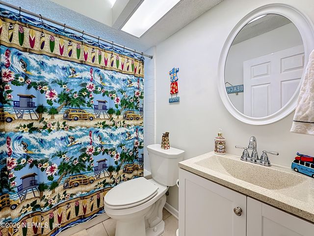 9243 DALE VIEW Lane W, Jacksonville, FL 32225
