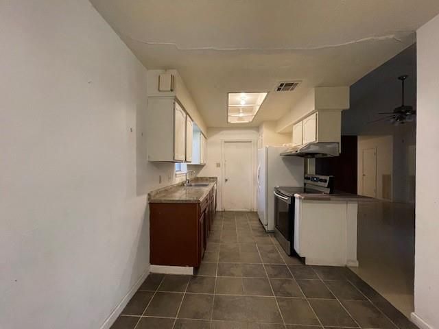 7106 Pella Dr, Houston, TX 77036