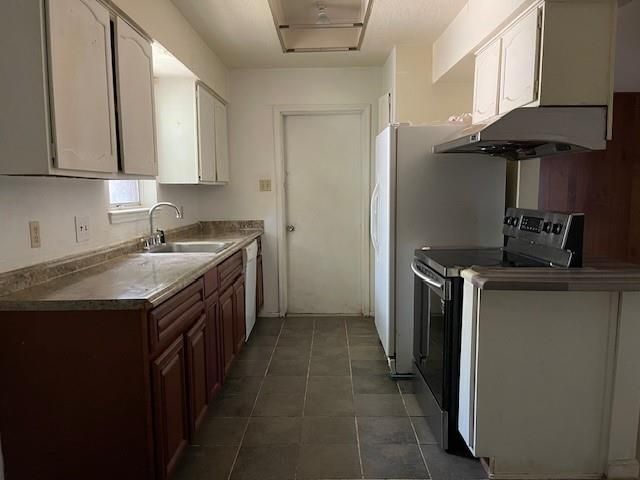 7106 Pella Dr, Houston, TX 77036