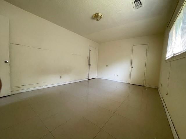 7106 Pella Dr, Houston, TX 77036