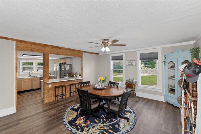 123 Hilltop Lane, Cassopolis, MI 49031