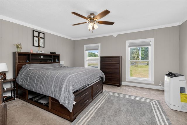 123 Hilltop Lane, Cassopolis, MI 49031