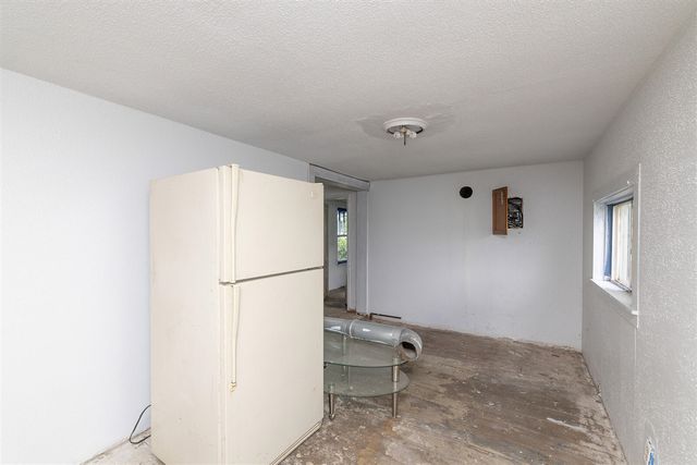 123 Hilltop Lane, Cassopolis, MI 49031
