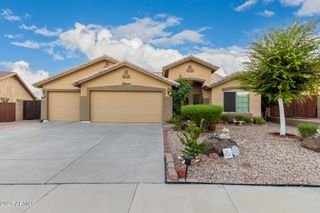 136 N 236TH Avenue, Buckeye, AZ 85396