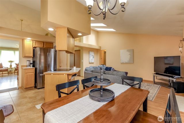 14515 5th Ave E, Tacoma, WA 98445