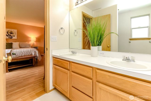 14515 5th Ave E, Tacoma, WA 98445