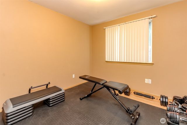 14515 5th Ave E, Tacoma, WA 98445