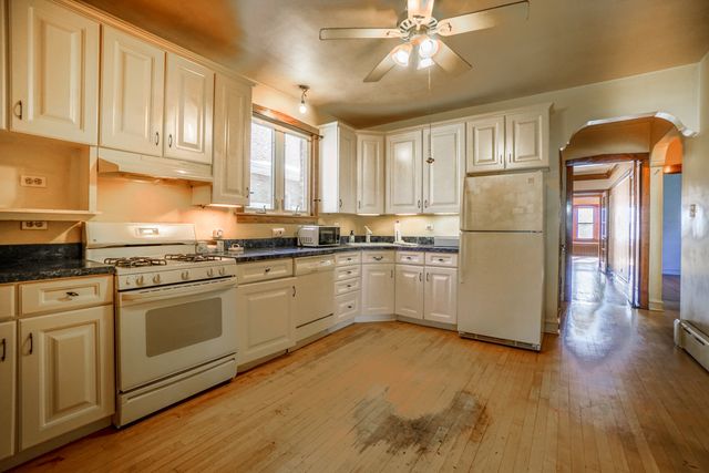 5416 W Cullom Avenue, Chicago, IL 60641