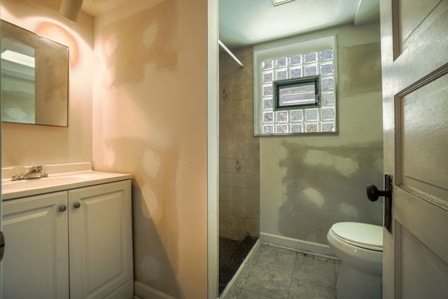 5416 W Cullom Avenue, Chicago, IL 60641