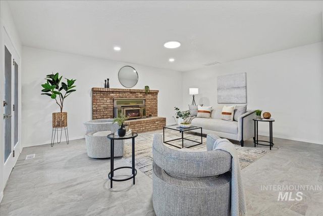 1515 Southside Blvd, Nampa, ID 83686