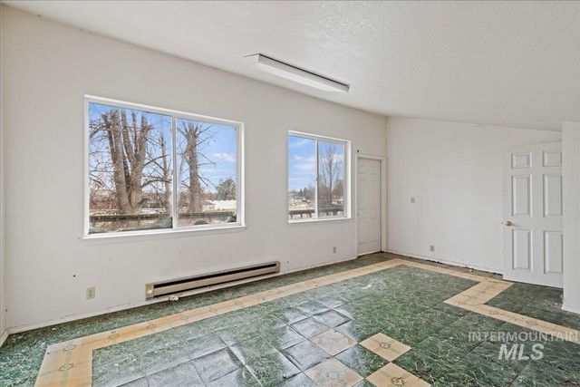 1515 Southside Blvd, Nampa, ID 83686