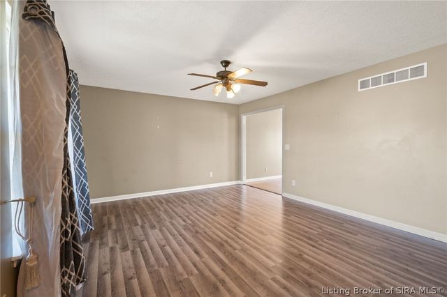 8426 Aberdeen Lane, Charlestown, IN 47111