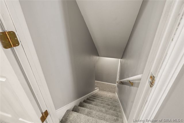 8426 Aberdeen Lane, Charlestown, IN 47111