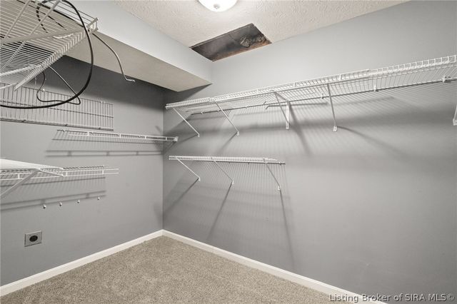 8426 Aberdeen Lane, Charlestown, IN 47111
