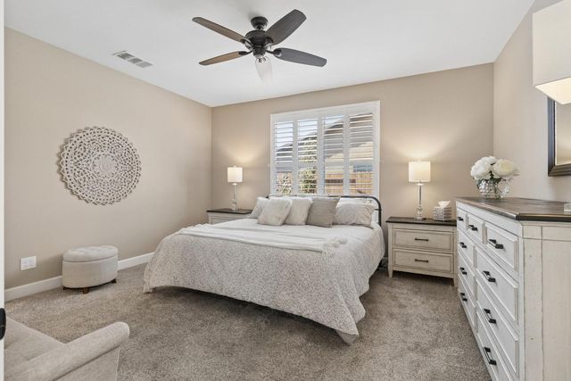 7809 Barnsley Way, Elk Grove, CA 95757