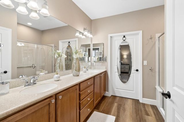 7809 Barnsley Way, Elk Grove, CA 95757
