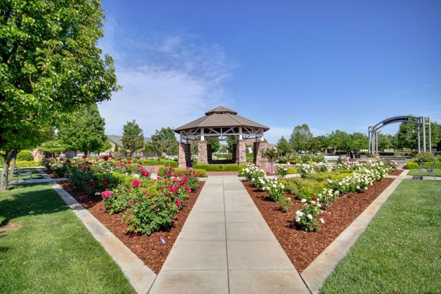 7809 Barnsley Way, Elk Grove, CA 95757