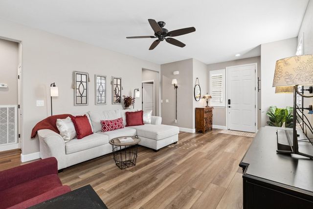 7809 Barnsley Way, Elk Grove, CA 95757