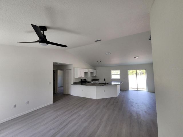 11370 SE 123RD AVENUE, Dunnellon, FL 34431